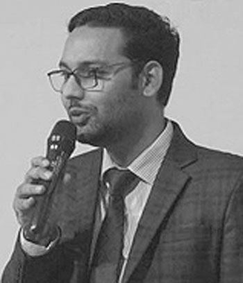 Dr. Pitresh Kaushik